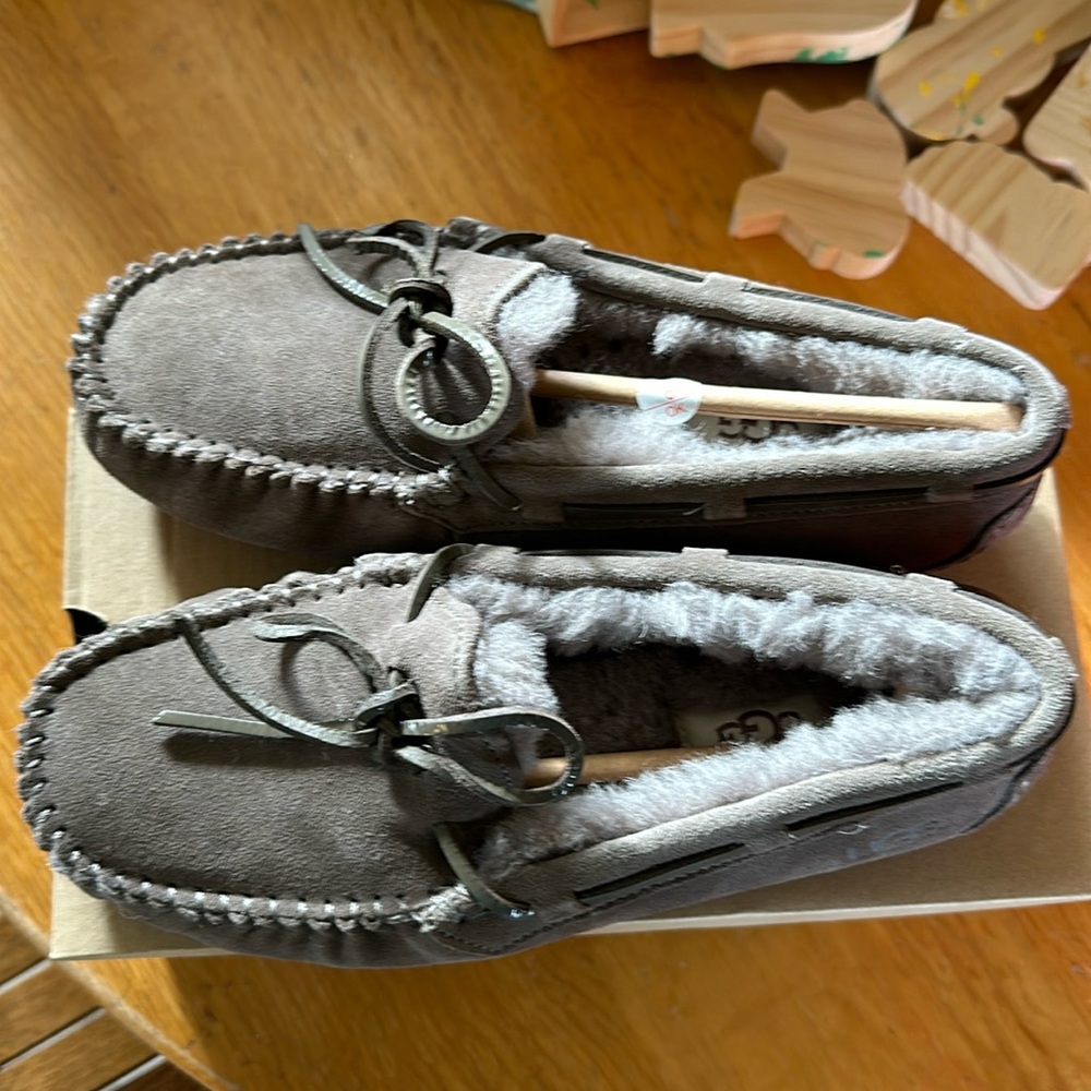 Ugg slippers, size 6, new in box